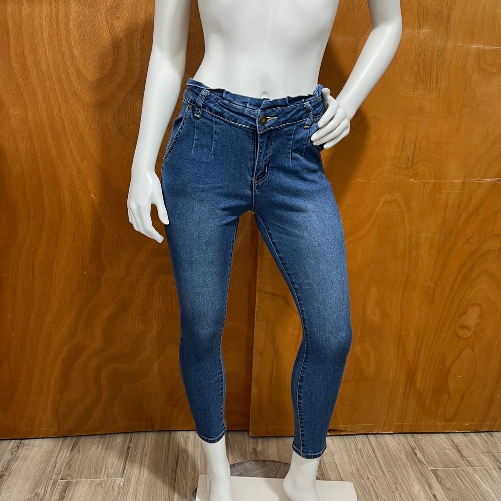 Bamboo Juniors Jeans Size 7 Ruffled Waist Skinny Blue Stretch Denim Pants